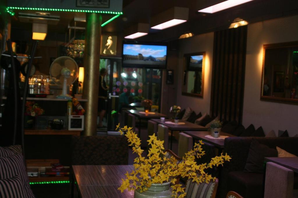 兰纳别墅酒店 派尔努 外观 照片